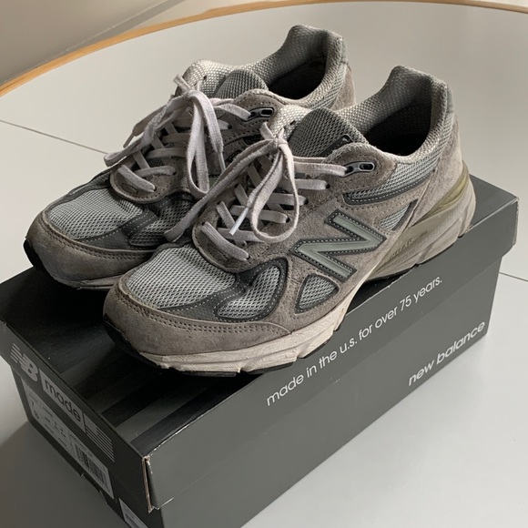 New Balance Shoes - New Balance 990 v4 Women’s